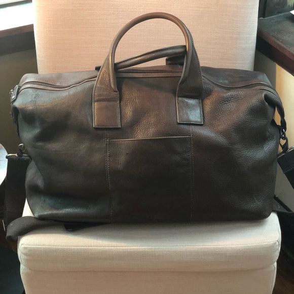 Kenneth Cole Leather Duffle Bag - Picture 2 of 6